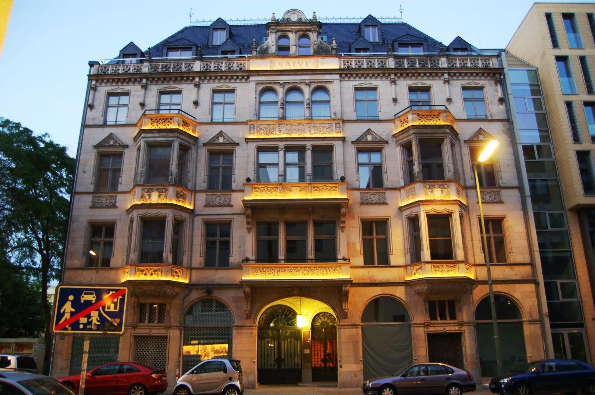 Aptc Downtown Monument4rent Near Checkpoint Charlie Appartement Berlijn